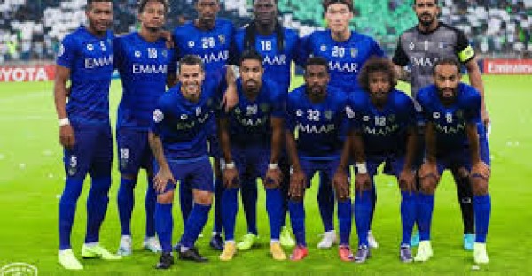 الهلال ينهي تدريباته قبل أن يسافر إلى قطر مساء اليوم