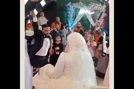 مأساة في أسوان: لحظة وفاة عريس اسوان في حفل زفافه أمام عروسته