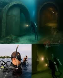 غواص يكتشف مخبأ ضخمًا تحت الماء