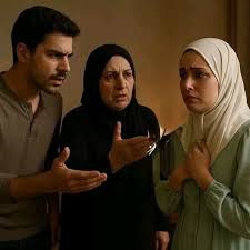 قصة تزوّجنا منذ ثلاث سنوات، لكنّ زوجي ينام في غرفة والدته