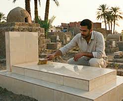 قصة كان يفصلني يومٌ واحد فقط عن الزواج بزوجتي الجديدة